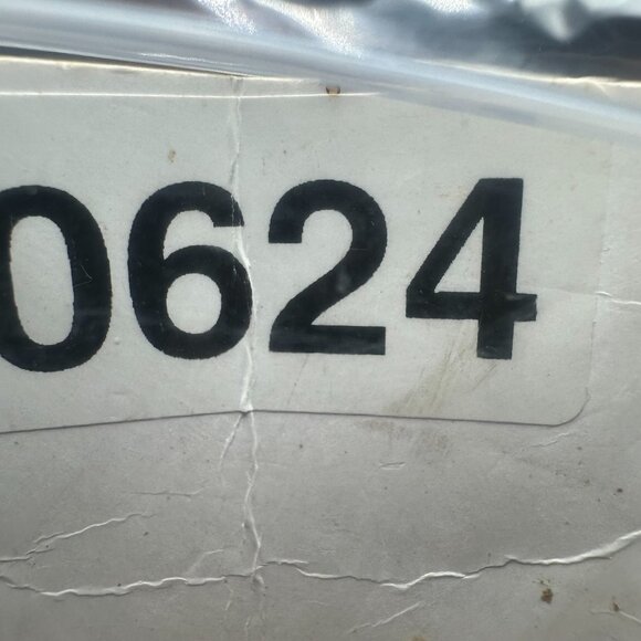 Guess Necklace Rose Gold Heart Pendant Rhinestone Logo Toggle Chain Y2K 20" - Picture 9 of 9